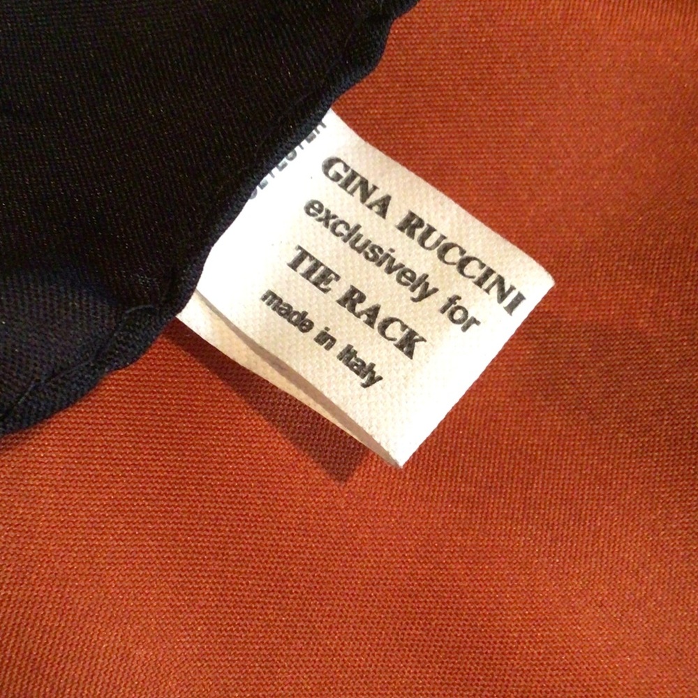 Gina Ruccini Colorful Scarf - Picture 4 of 6